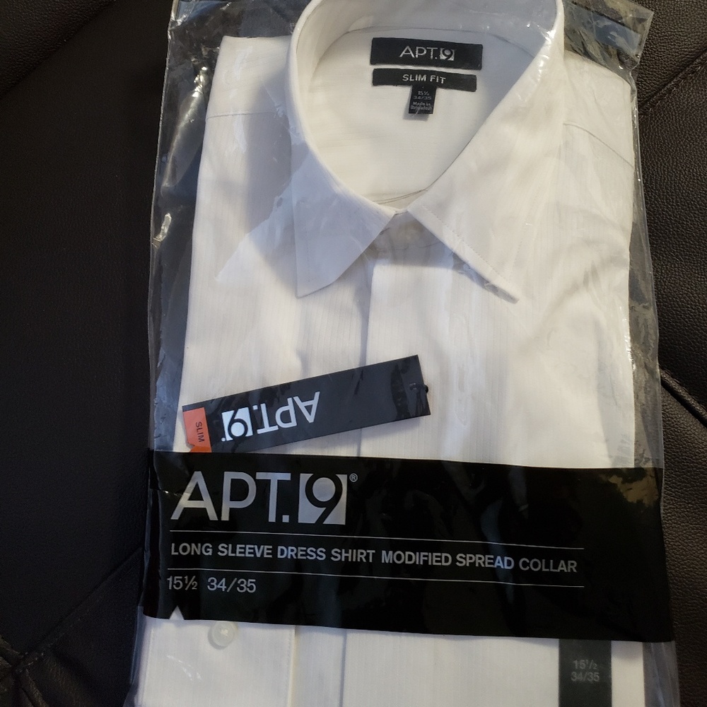 3 Slim-Fit Dress Shirts